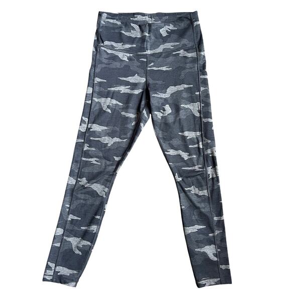 Athleta Ultimate Stash Pocket Camo 7/8 Tight size Small in Gray - Picture 3 of 12